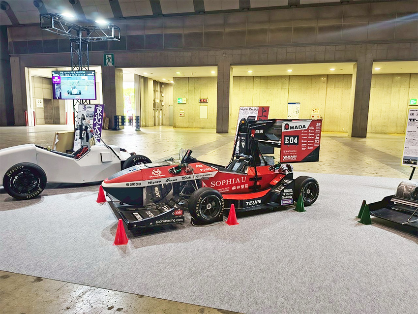 FIA（国際自動車連盟）主催　Formula-E 東京大会（2025/5/17～5/18　江東区有明 東京ストリートサーキット）でも展示されました。